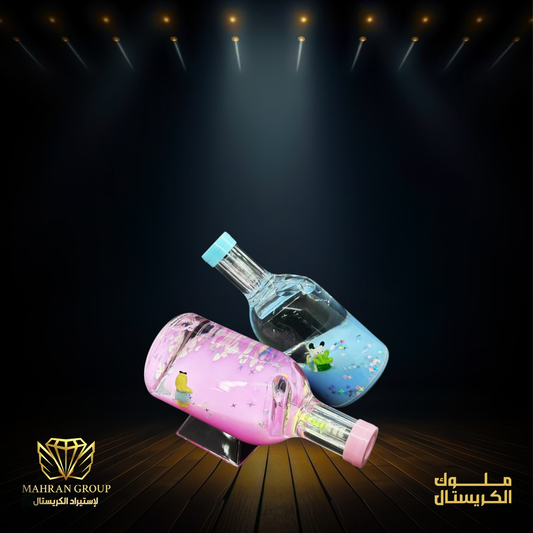 زجاجه مياه نور